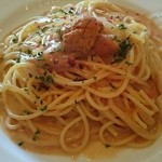 アレコ・レーノ - ウニとホタテのクリームパスタ。