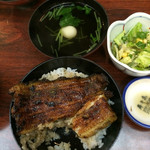 寿々喜 - うな丼、箸が止まりません
      