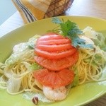 GRILL&DINING用賀倶楽部 - Brunch A 海老、特栽レタス、グリルトマトのペペロンチーノ 1,200円
                                2016.04