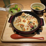 マルモキッチン - 本日の焼きカルボドリア