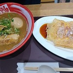 Bari Uma - 餃子セット味玉サービスで合計８８５円