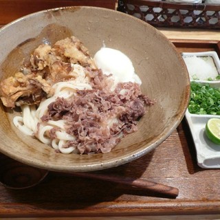 踊るうどん - 料理写真:肉まいたけ天温玉 生じょうゆ