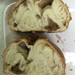 テコナ　ベーグルワークス - 味噌あんクルミ