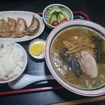 ラーメン万万 - ラーメンセット