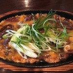 ハマトラ - あとう和牛の牛とじ鉄板