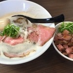 麺～leads～なかの 大和高田本店 - 特製TORI白湯らーめん(980円)＋セット炙りチャーシューめし(350円)