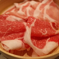 しゃぶしゃぶ 山笑ふ 表参道店 - 国産牛ロースと米澤豚一番育ちロース