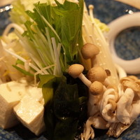 しゃぶしゃぶ 山笑ふ 表参道店 - 野菜盛り合わせ