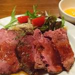 ワインと串焼き Safari - 牛ハラミステーキ　980