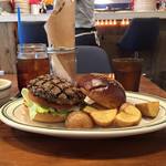 ブルックリンパンケーキハウス - グレートバーガー系列店！