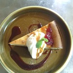 50441755 - 酒粕とお米のチーズケーキ。