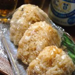 民宿いけだ - 夜の晩酌用に鯛飯をわざわざオニギリにしてくれました( ´ ▽ ` )ﾉ