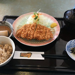 Tonkatsu Icchou - ロースカツランチ