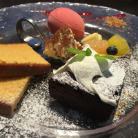 IL PINOLO SKY TERRACE 横浜 - 