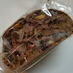 ラトリエ ドゥ プレジール - パン・オ・フリュイ・ルージュ2014(200グラム)断面