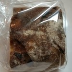 ラトリエ ドゥ プレジール - パン・オ・フリュイ・ルージュ2014(200グラム)