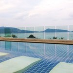 Centara Blue Marine Resort & Spa - 