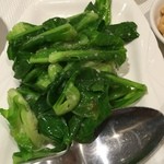 JUMBO SEAFOOD - カイランのニンニク炒め