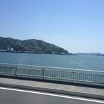 かつお船 お土産物売場 - 道中の風景
            