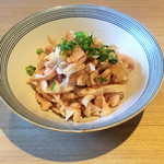 捏製作所 - 鶏皮のみぞれ酢（450円）