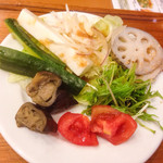 泥武士 キッチン - 野菜ビュッフェ
