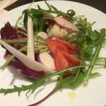 壁の穴 - 鎌倉野菜の彩りサラダ