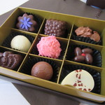 Gerard Mendis Chocolatier - 料理写真:Paperboard Box 9piece(Rs1,050)