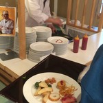 望湖楼 - オムレツは専用のシェフが１つ１つ丁寧に作り上げてくれます