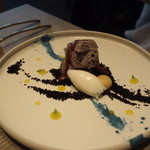 ジャニス・ウォン - 