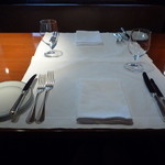 ジランドール - テーブルセッティング