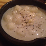 坐忘 - ジャガイモのニョッキ、ゴルゴンゾーラソース。
600円♪
旨しですo(^▽^)o