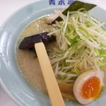 ラーメン青木亭 - '16/05/02 ネギラーメン（醤油・小：700円）＋ライス半分（50円）