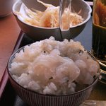 旬彩 あいの風 - この白えびがたっぷりのったご飯が美味しい♪のです…。