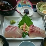 味処 海の桜勘 - カンパチ刺身定食 ￥1050