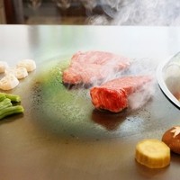 ステーキハウスはまだ - サーロインランチ　4,200円のサーロインとハンバーグランチ　4,800円のヒレ