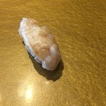 まんてん鮨 - ヒラメの縁側