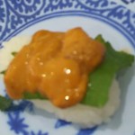 無添くら寿司 - うに１貫　※ミョウバン不使用<税込>108円(2016.04.29)