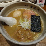 味たまらーめん(890円)