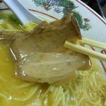 ラーメン浅野2号 - チャーシューは味付けが濃くなった？