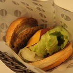 EBISU BURGER - エビスバーガー