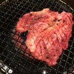  肉匠迎賓館 - 華咲きカルビ