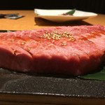  肉匠迎賓館 天理店 - 極上厚切りミスジステーキ