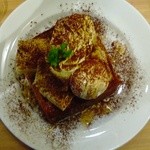 CAFE＆BAKERY MIYABI 大森店 - ティラミスハニートースト　上から