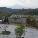 岩手競馬クラブハウス - 4階からの岩手山