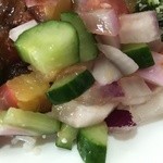 ロッダグループ - キュウリと紫玉葱