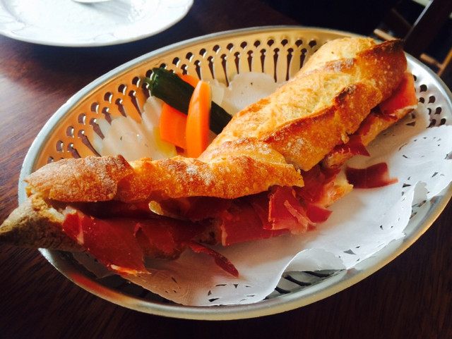 カフェ フロール 高山 カフェ 食べログ