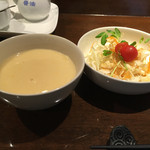 香港旬彩　朋 - サラダ、コーンスープ