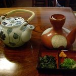 そば 荒木屋 - 出汁はにぼしの風味が