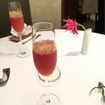 ロドラント ミノルナキジン - タロッコオレンジとミントのカクテル