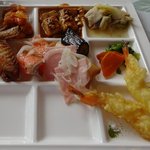 レイクサイドホテル久山 レストラン 湖翠 - 料理。